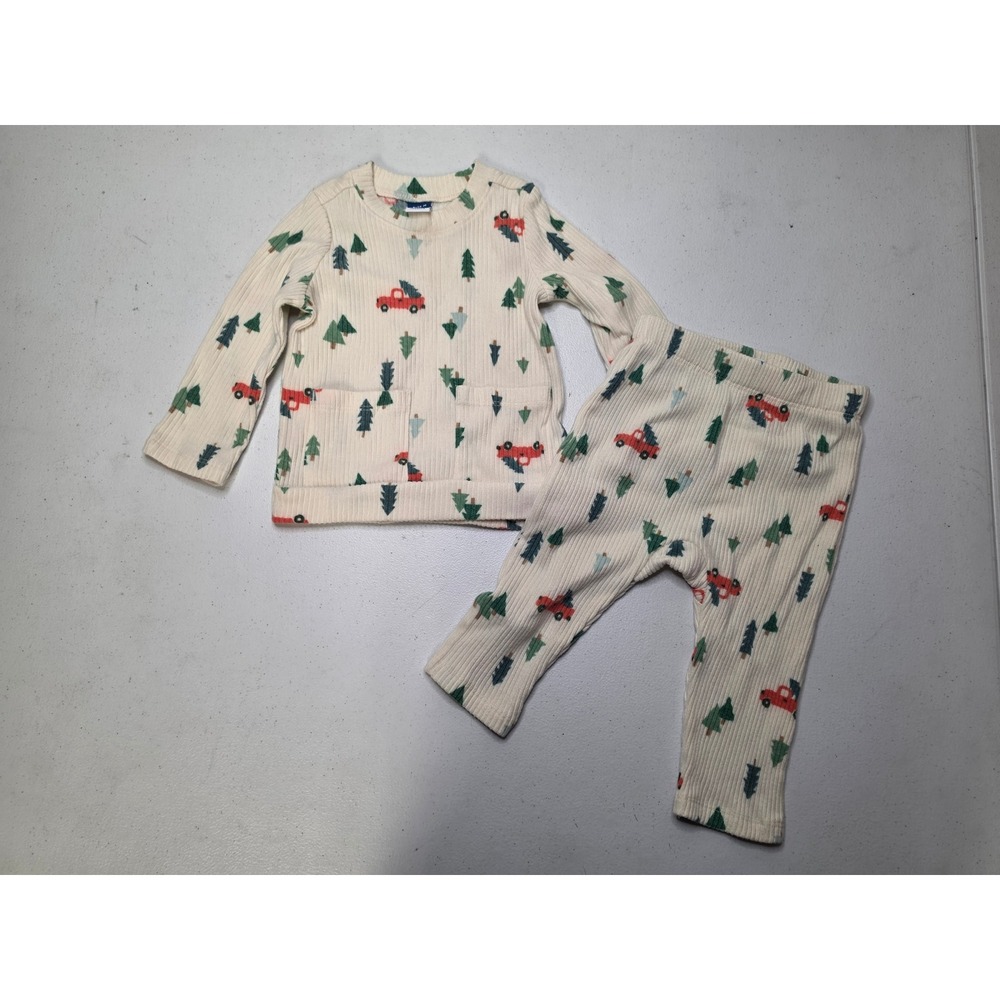 Old Navy Baby Christmas Red Truck Tree Ribbed 2 Piece Pajama Set Cream 6-12M